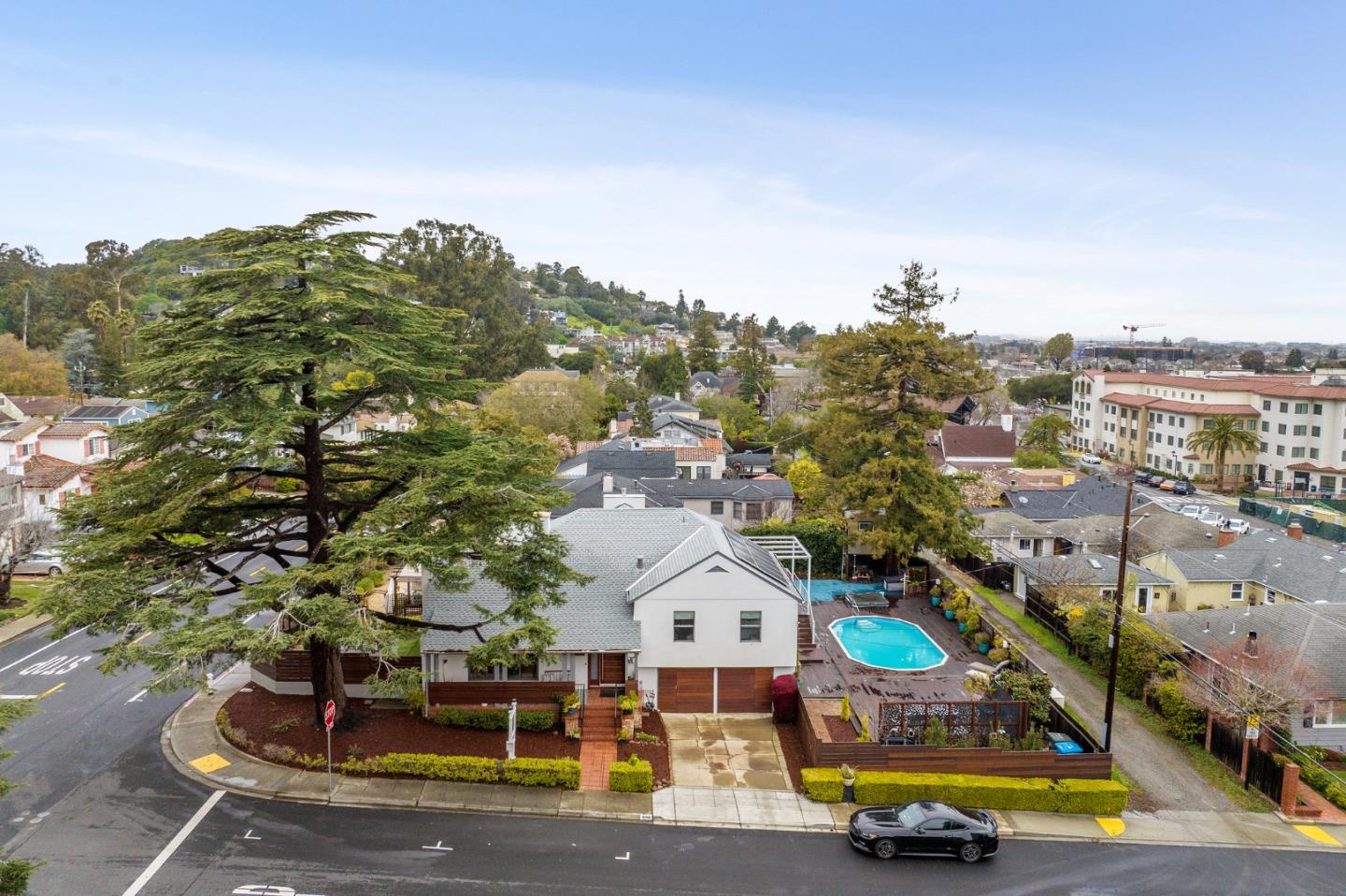 Neighborhood Neighborhood-12