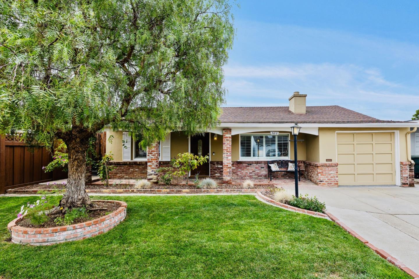 Neighborhood Neighborhood-97