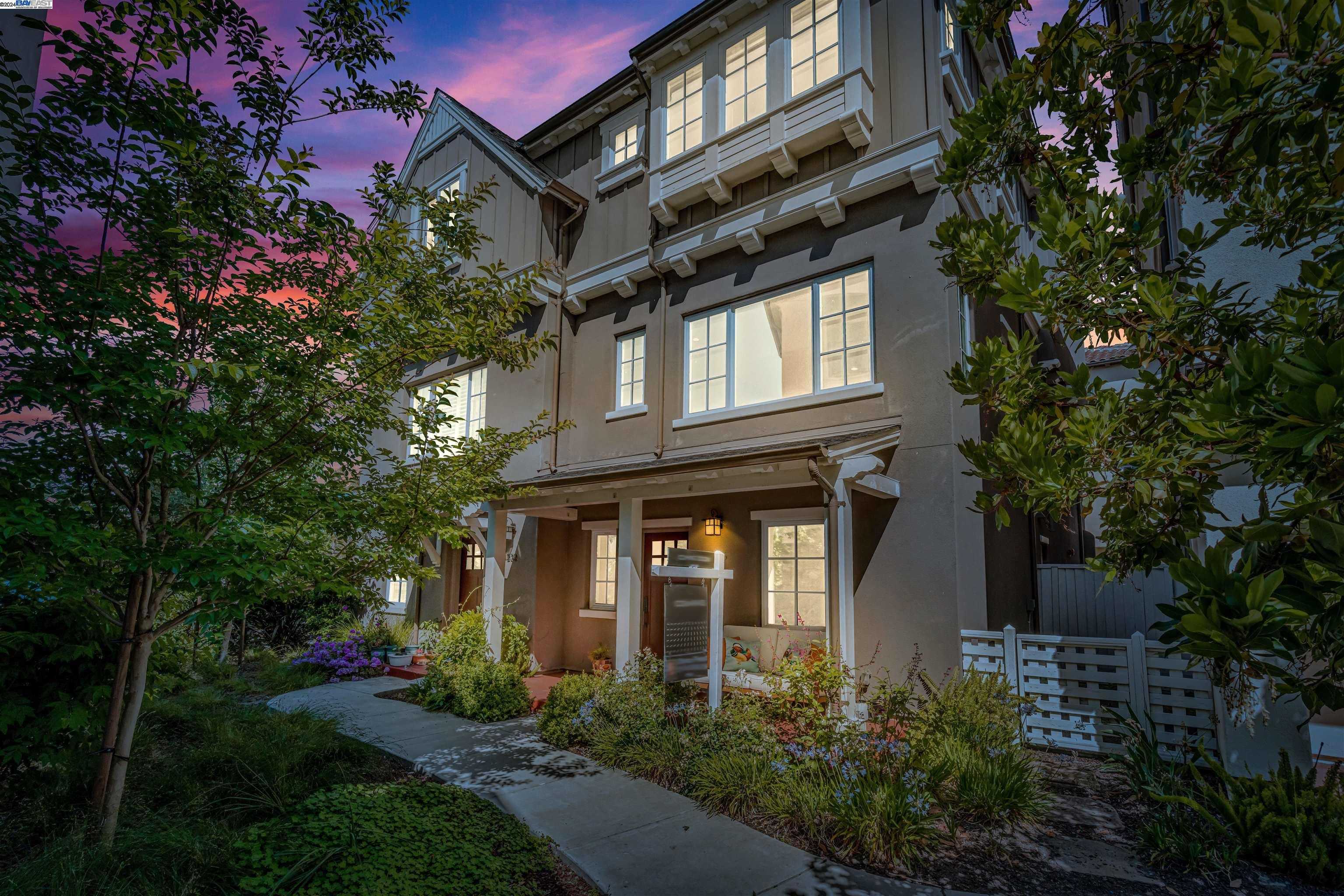 Neighborhood Neighborhood-14