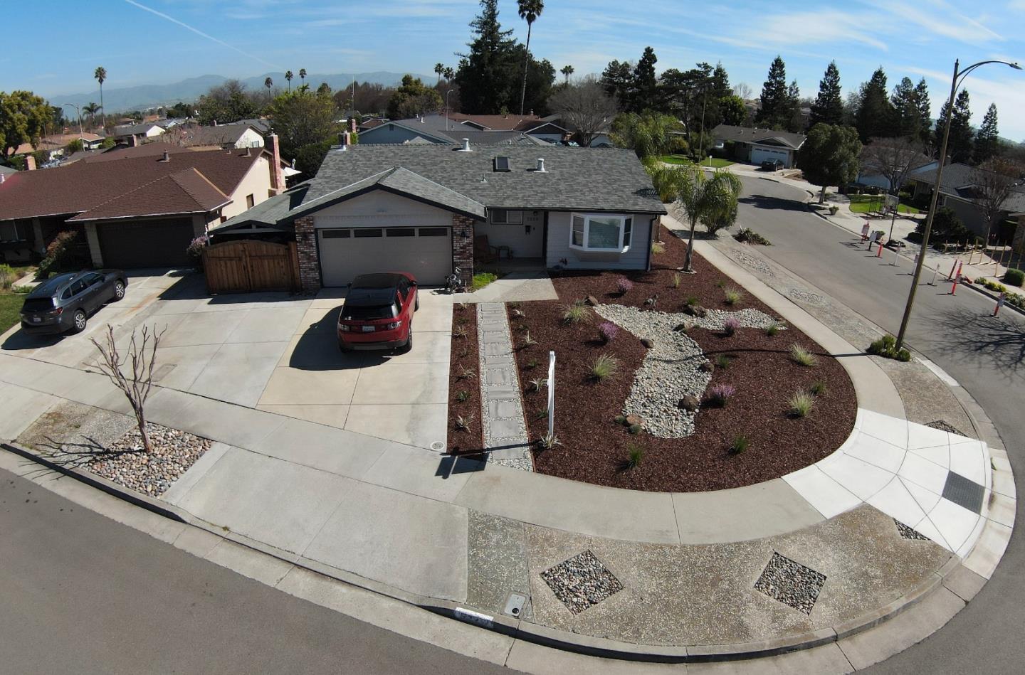 Neighborhood-6
