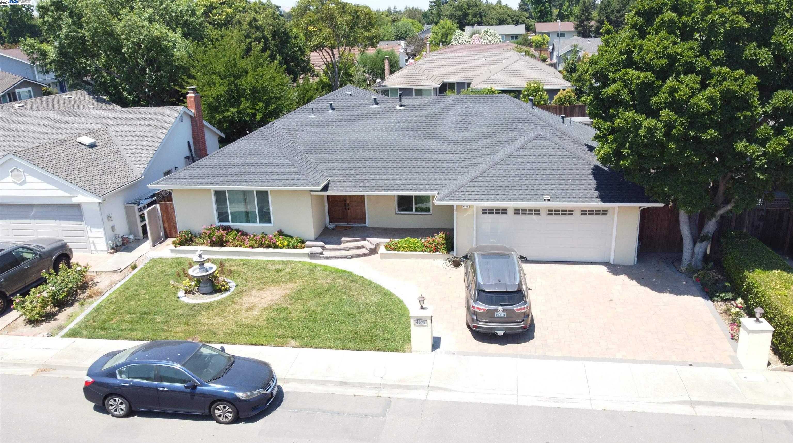 Neighborhood Neighborhood-14