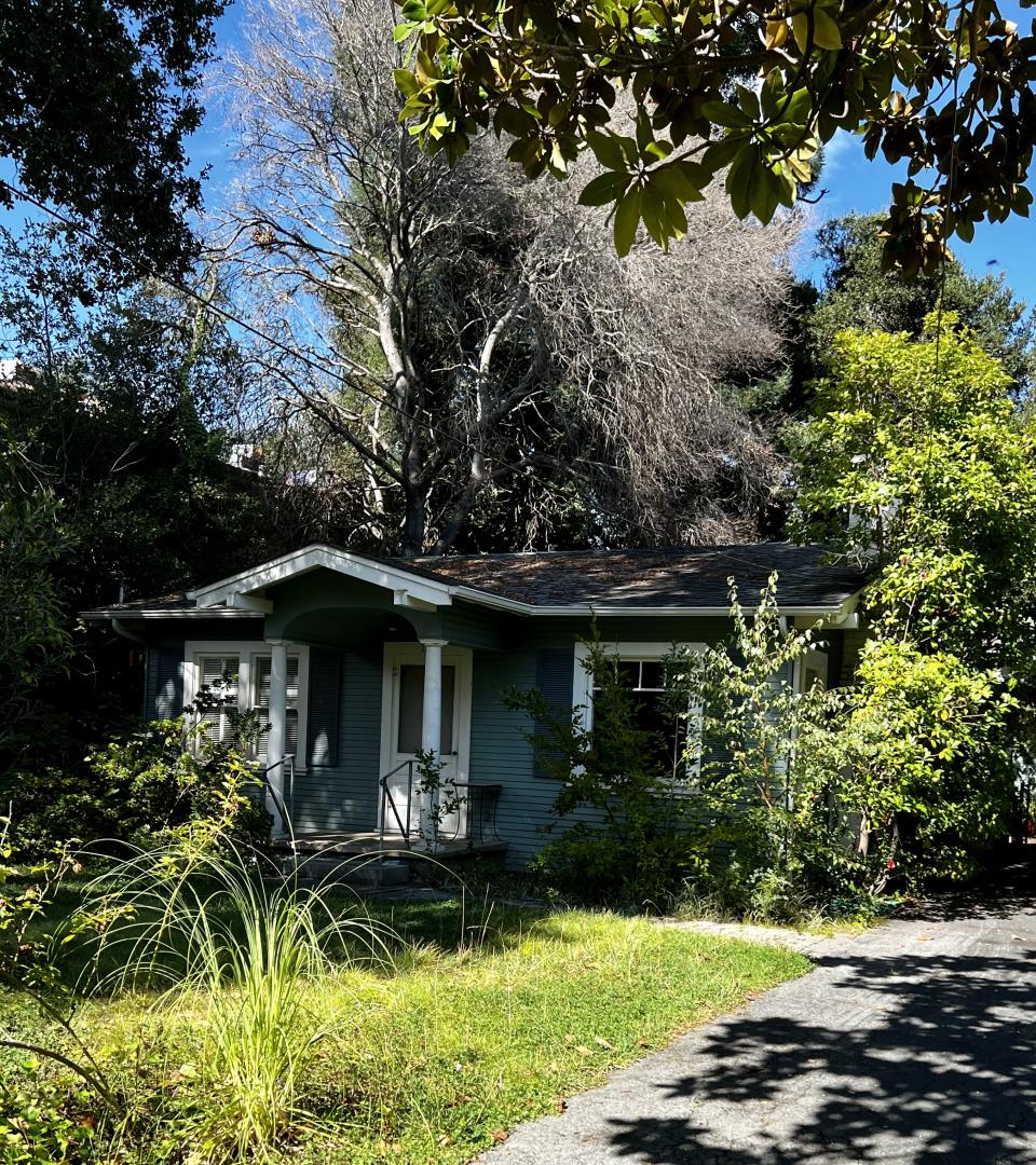 Neighborhood Neighborhood-71