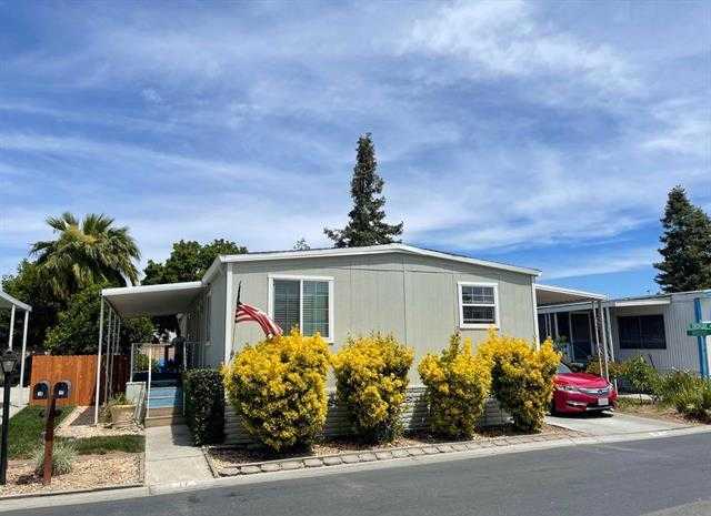 Neighborhood Neighborhood-32