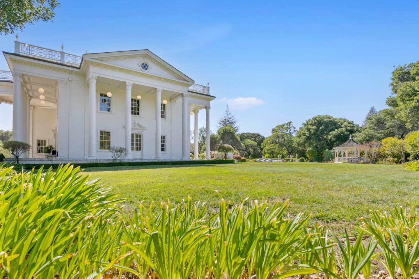 Neighborhood Neighborhood-7