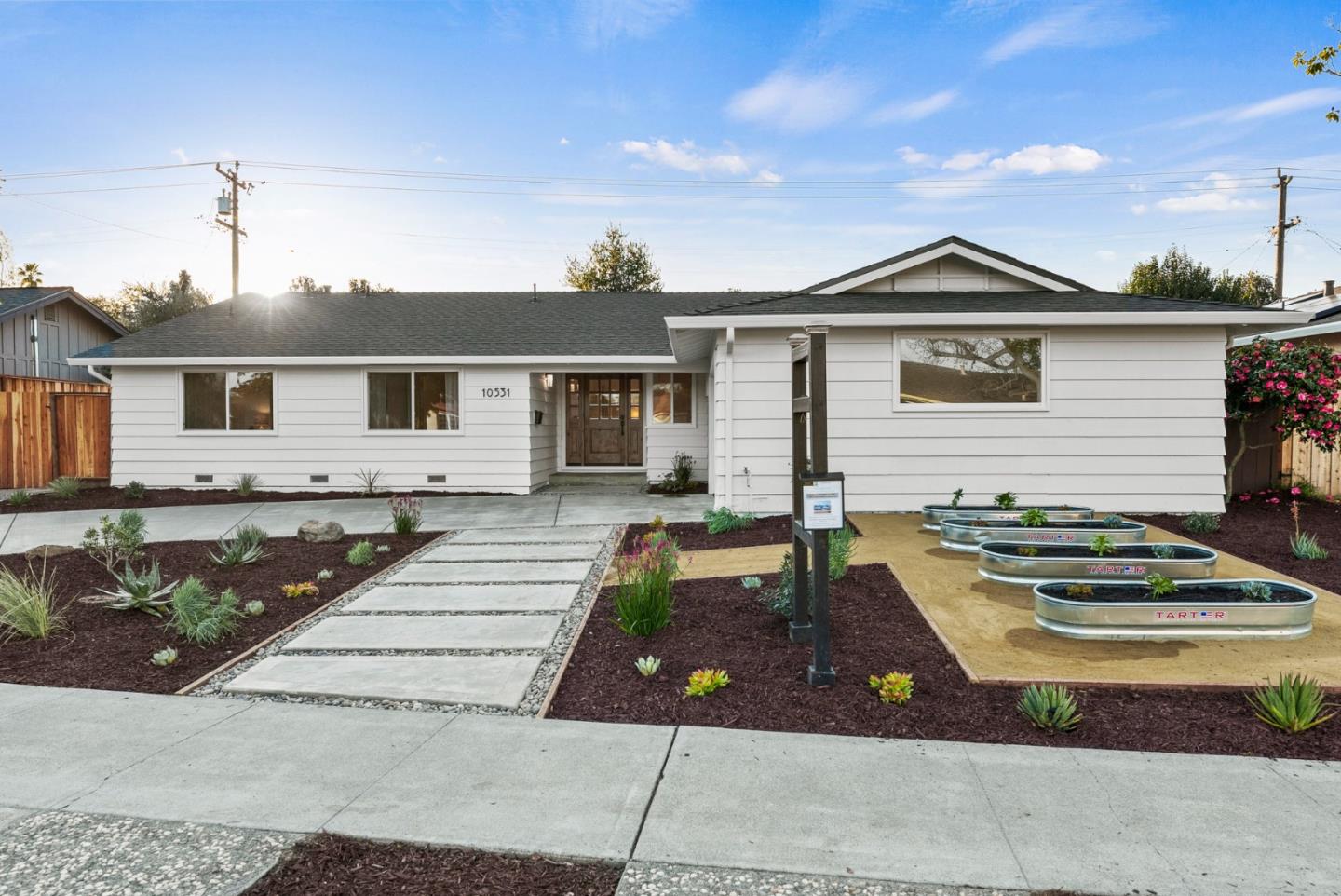 Neighborhood Neighborhood-5