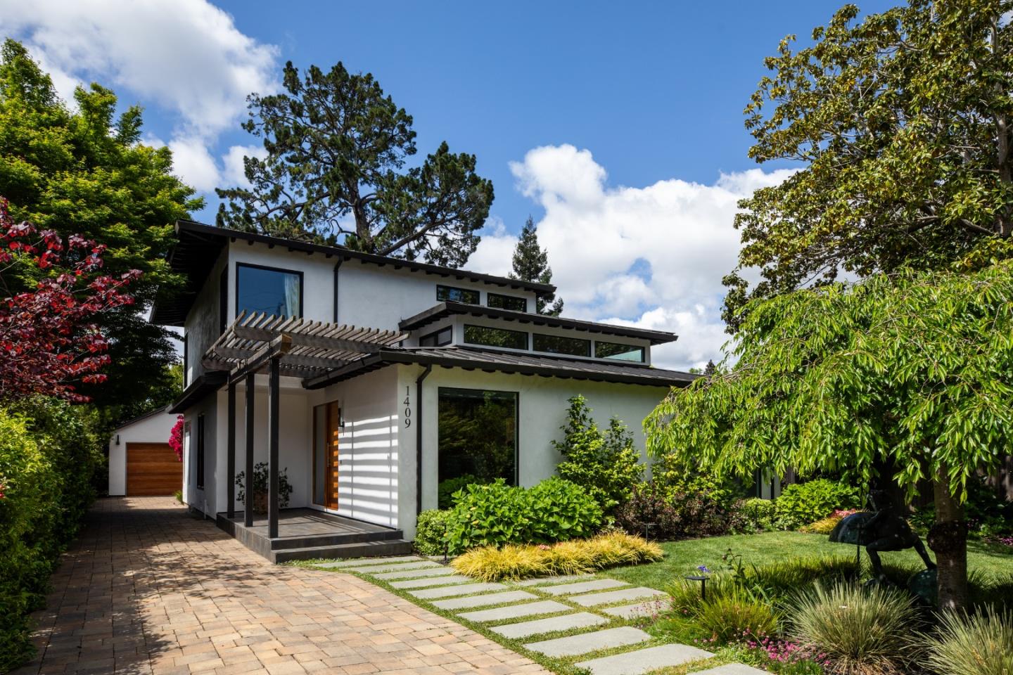 Neighborhood Neighborhood-5