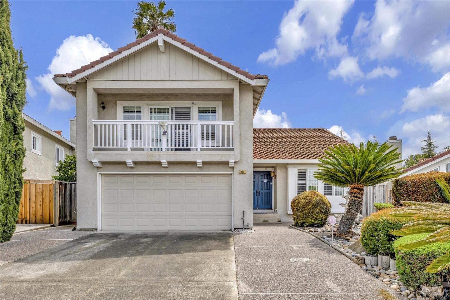 Neighborhood Neighborhood-232