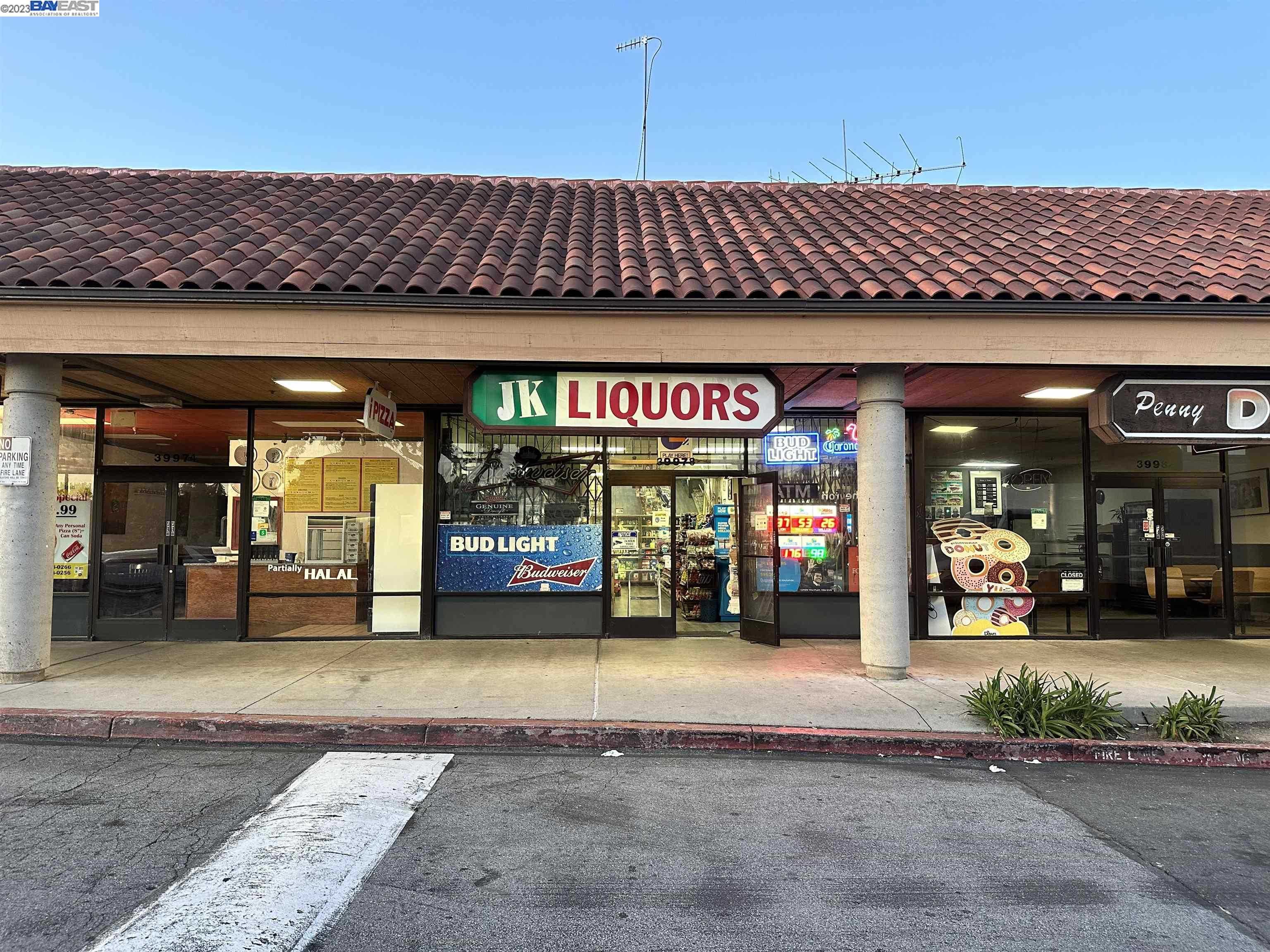 Neighborhood Neighborhood-24