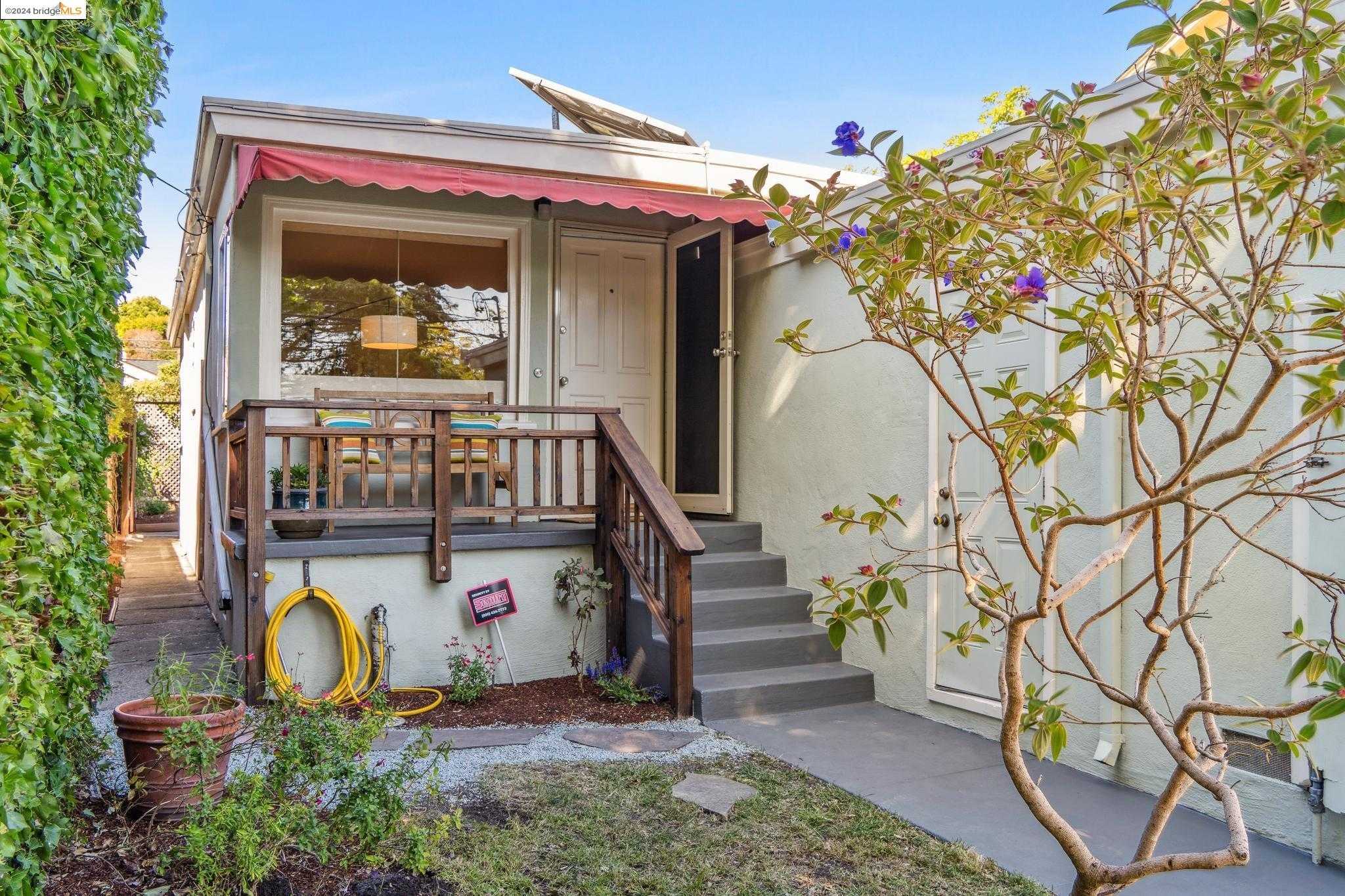 Neighborhood Neighborhood-23