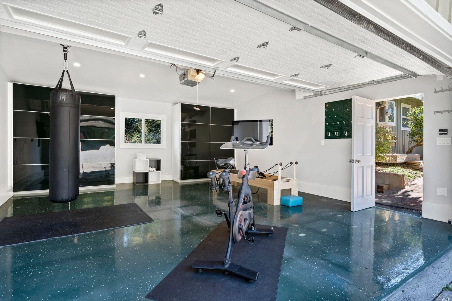 Neighborhood Neighborhood-6