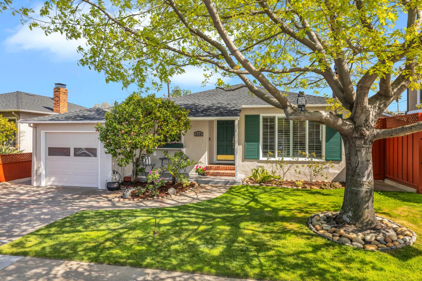 Neighborhood Neighborhood-18