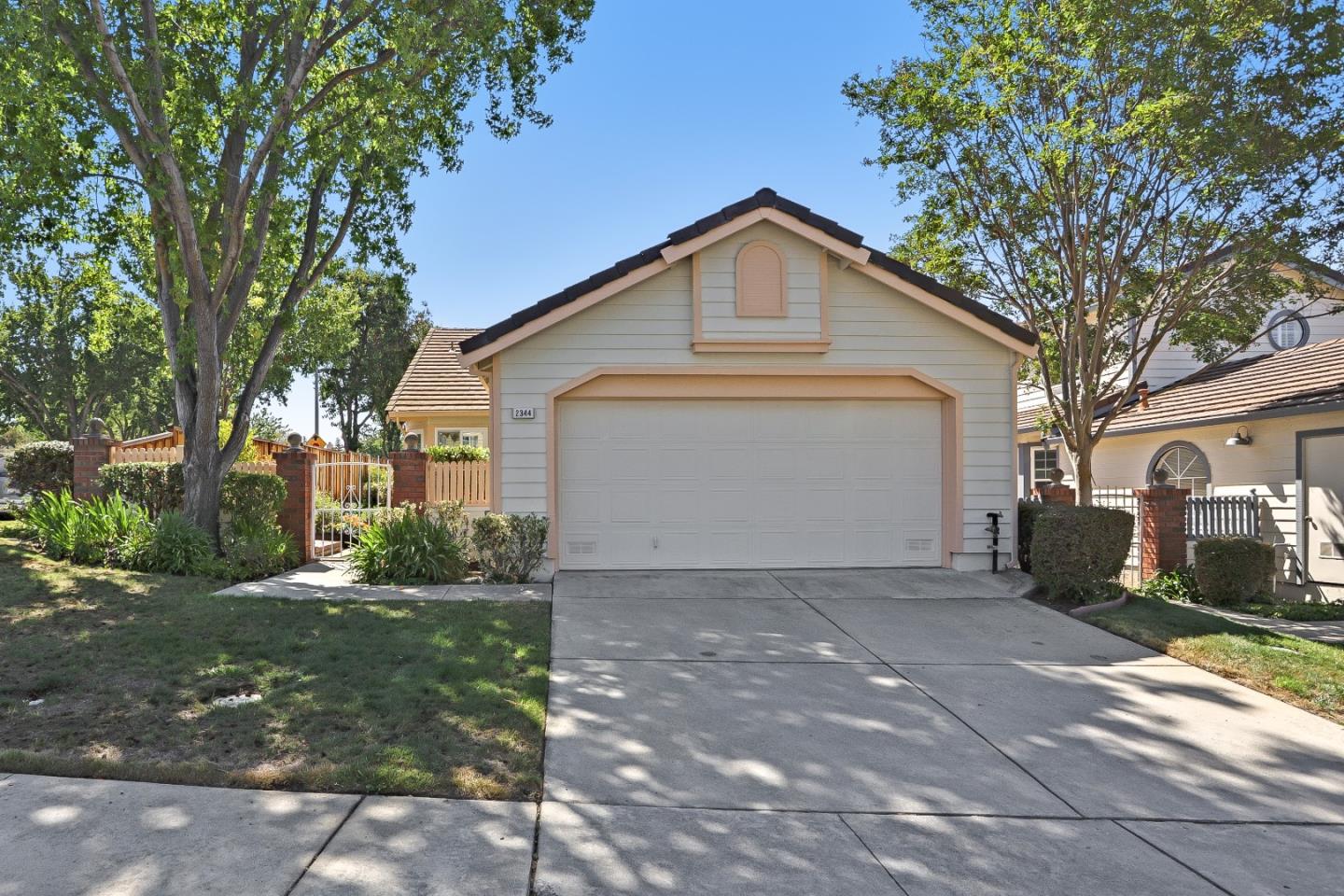 Neighborhood Neighborhood-2