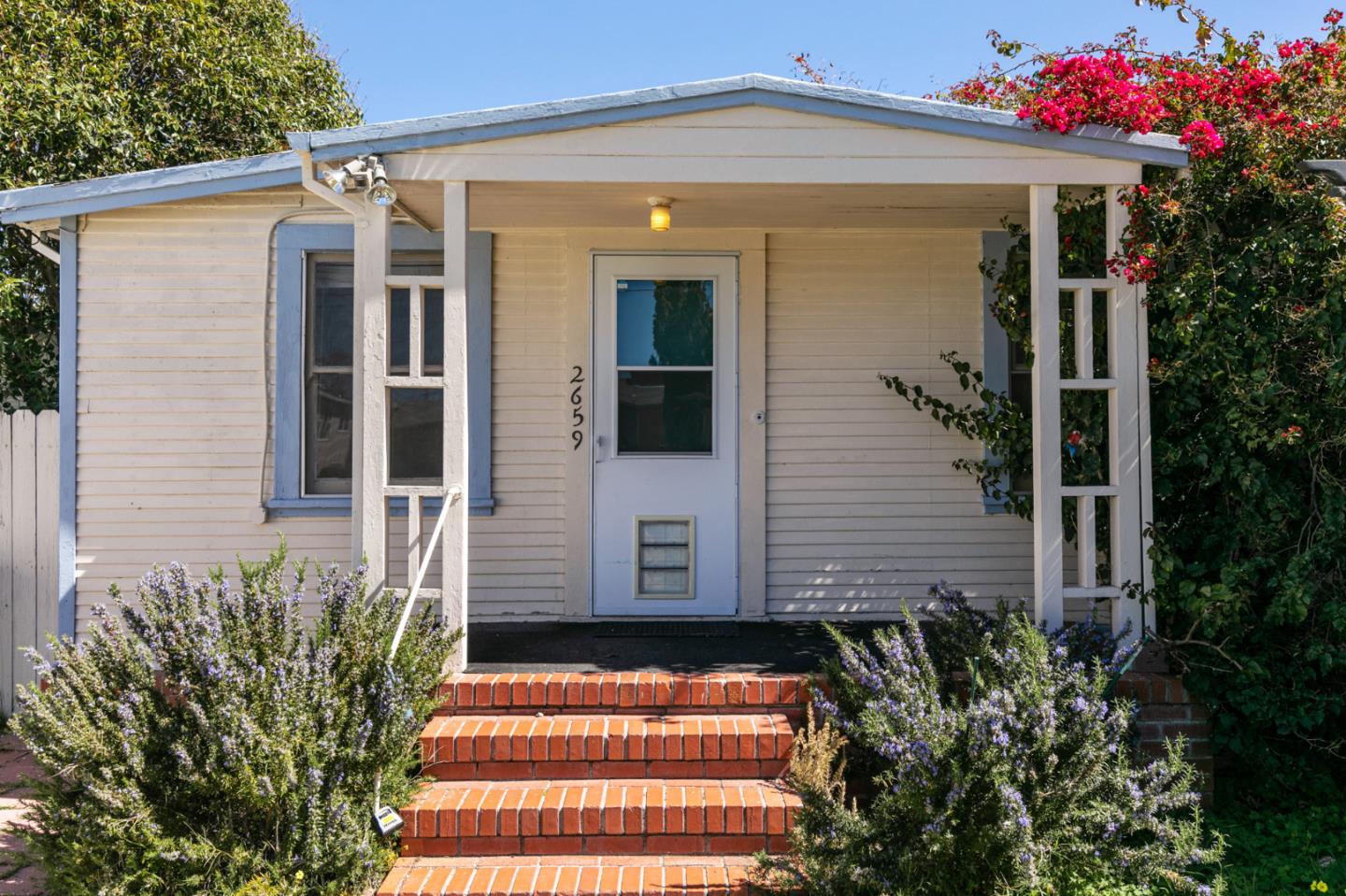 Neighborhood Neighborhood-5