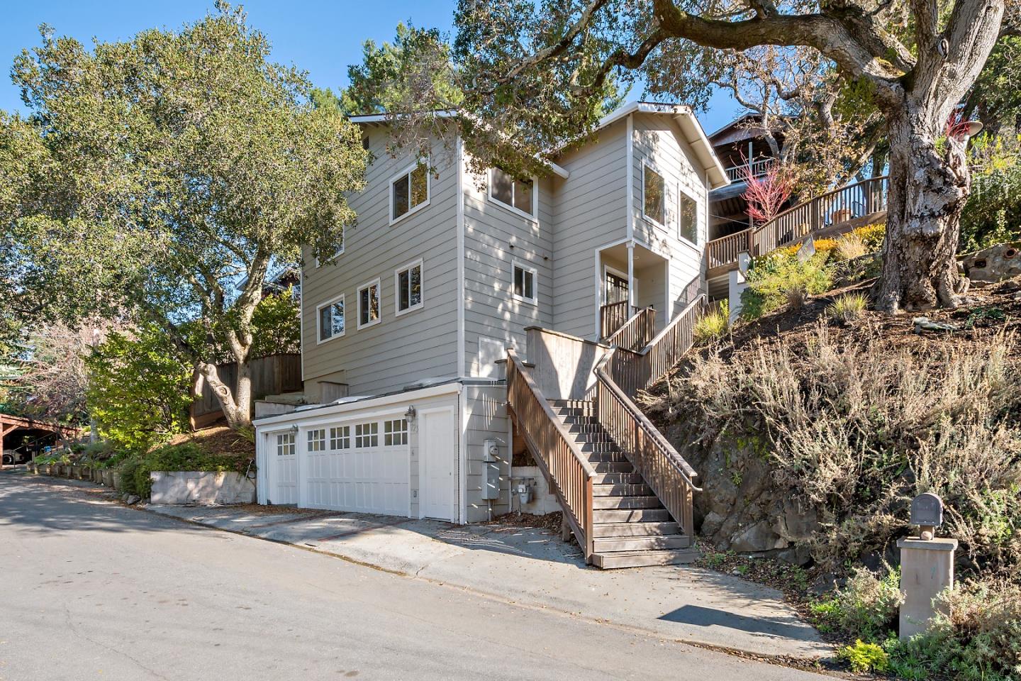 Neighborhood Neighborhood-38