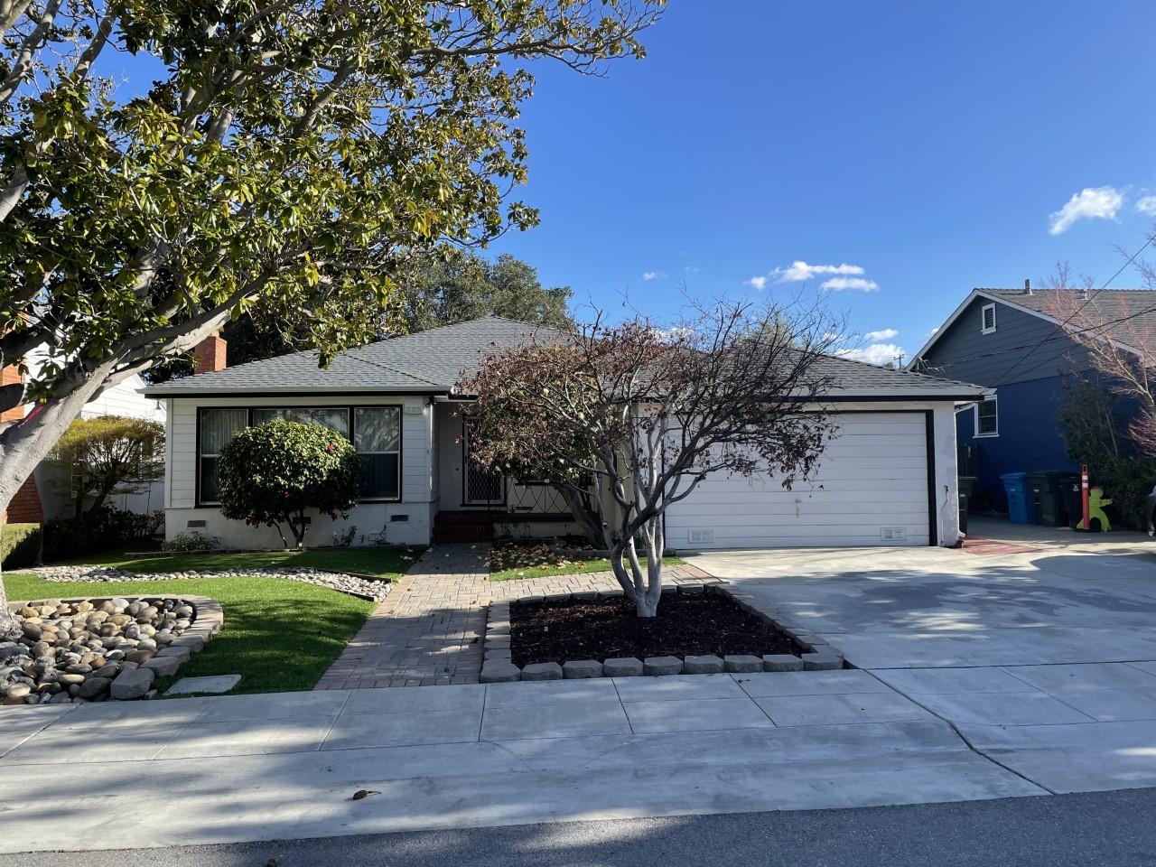 Neighborhood Neighborhood-117