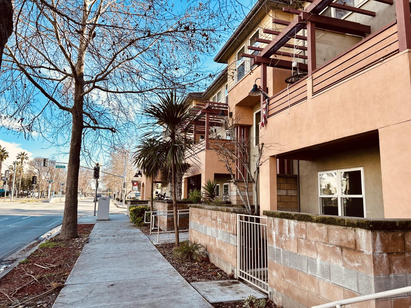 Neighborhood Neighborhood-74