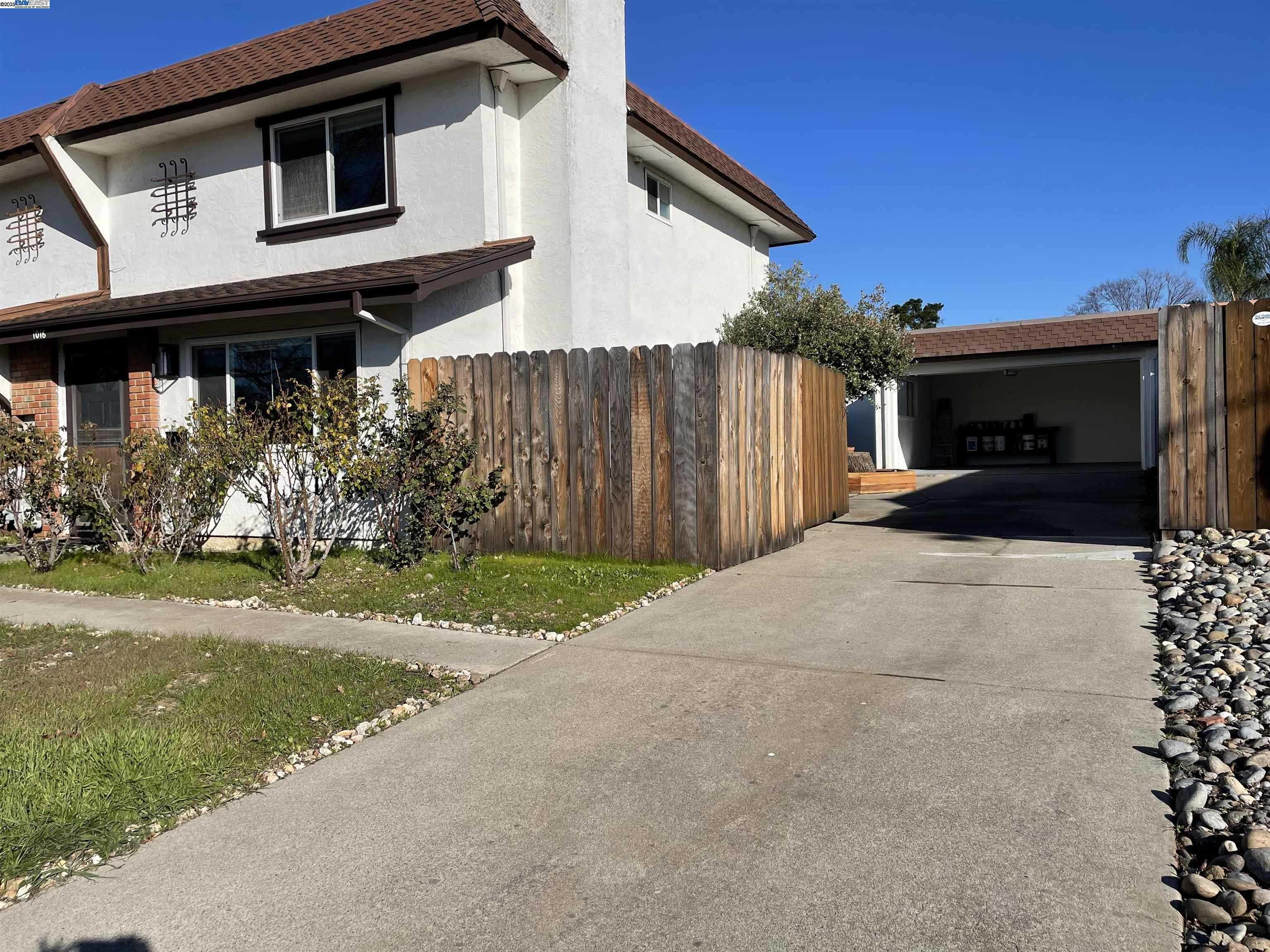 Neighborhood Neighborhood-14