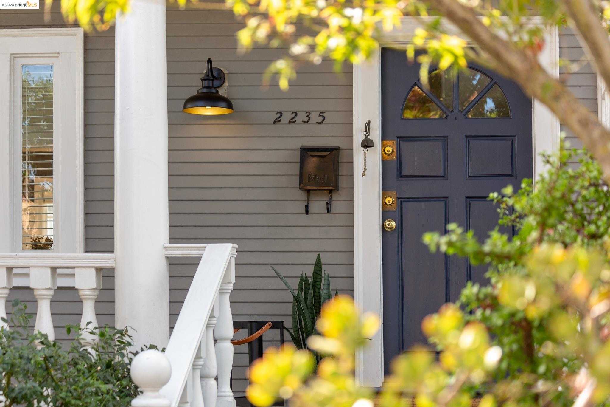 Neighborhood Neighborhood-17