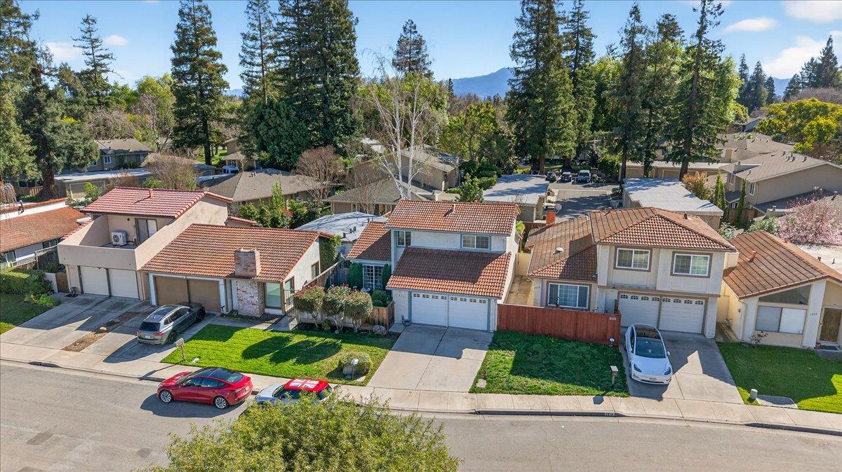 Neighborhood-24