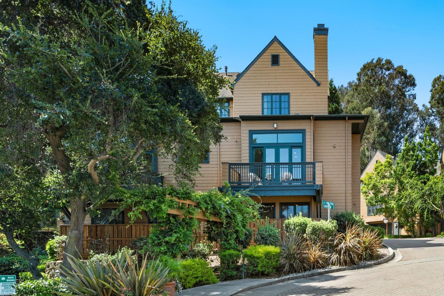 Neighborhood Neighborhood-29