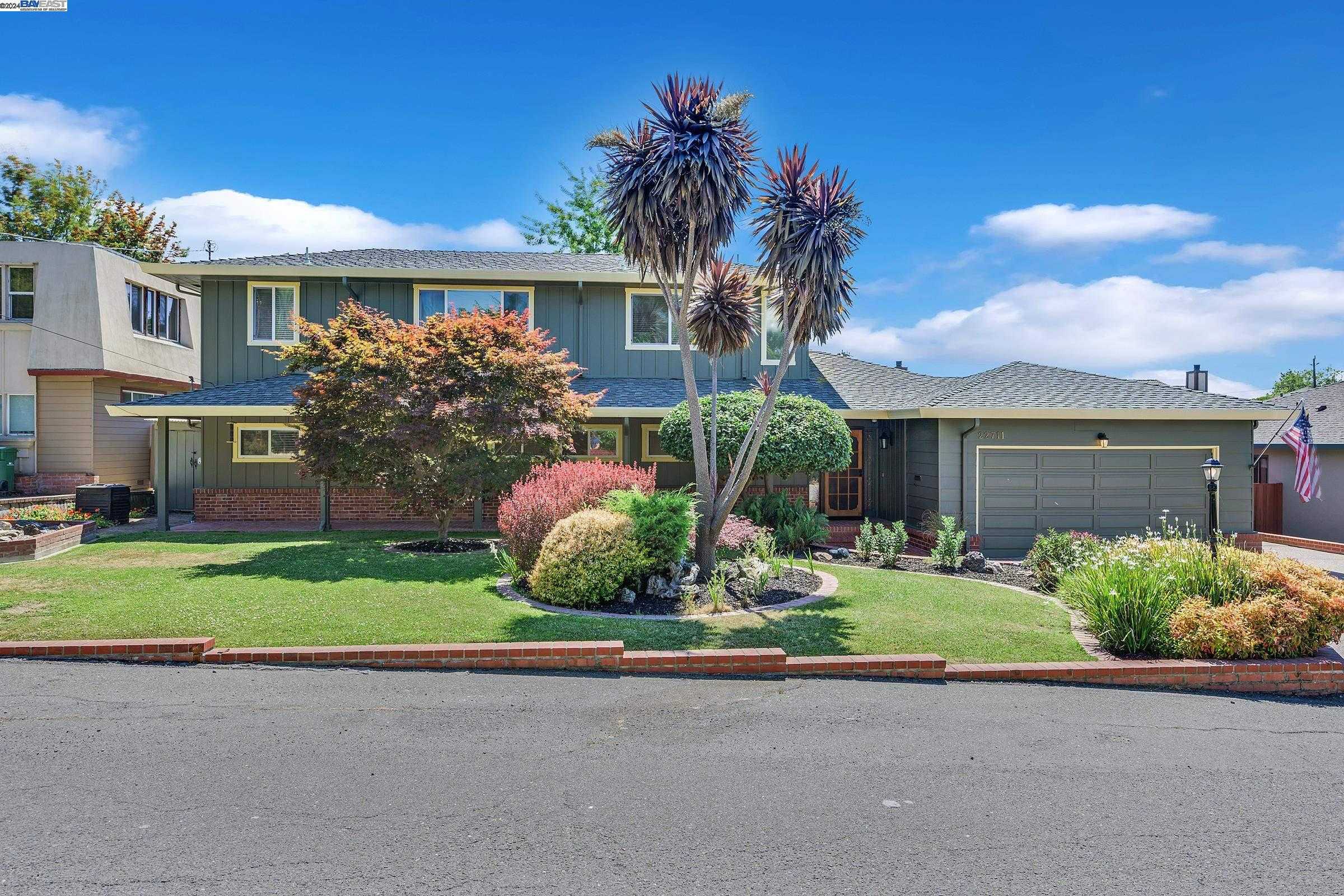 Upper B Street, Hayward, CA neighborhood
