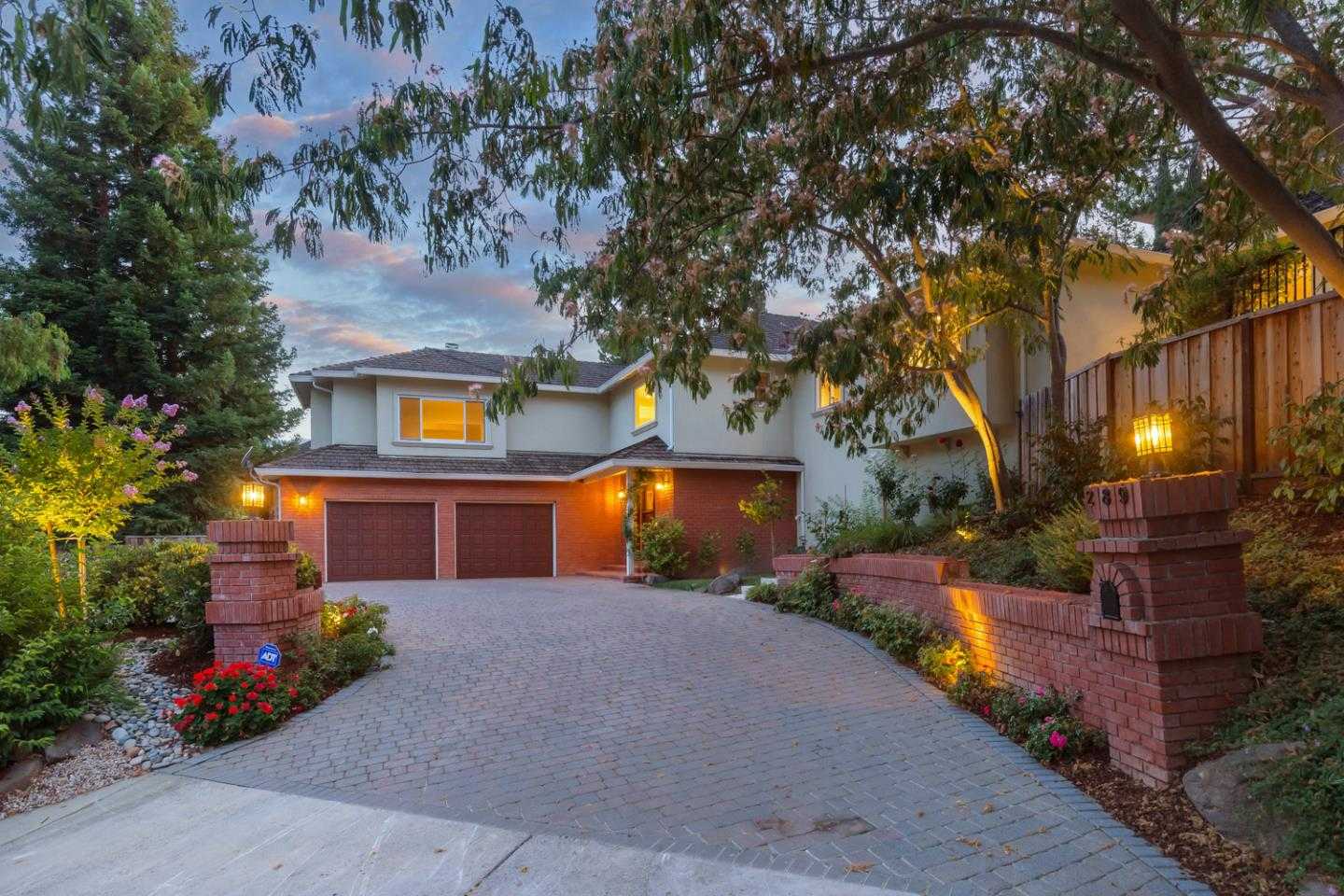 Neighborhood Neighborhood-8