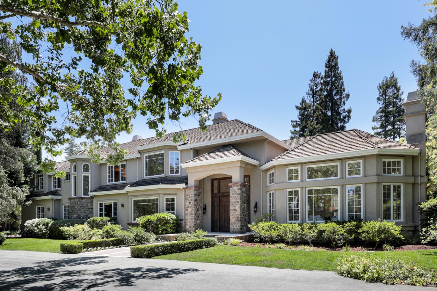 Neighborhood Neighborhood-34