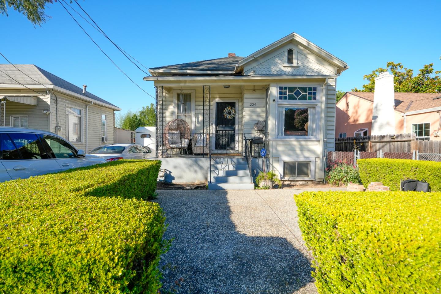 Neighborhood-2
