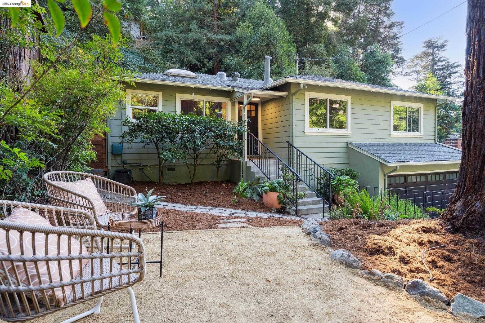 Neighborhood Neighborhood-6