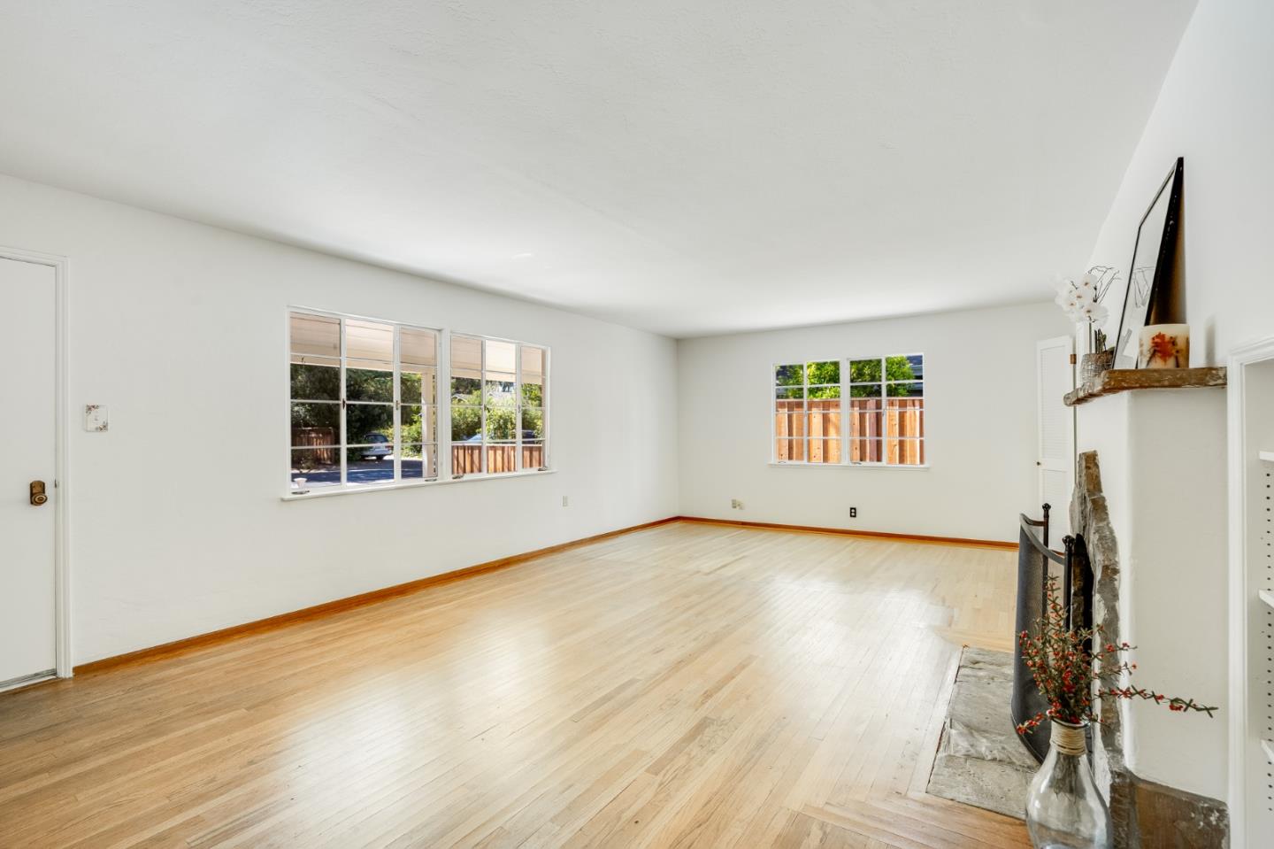 Neighborhood Neighborhood-76