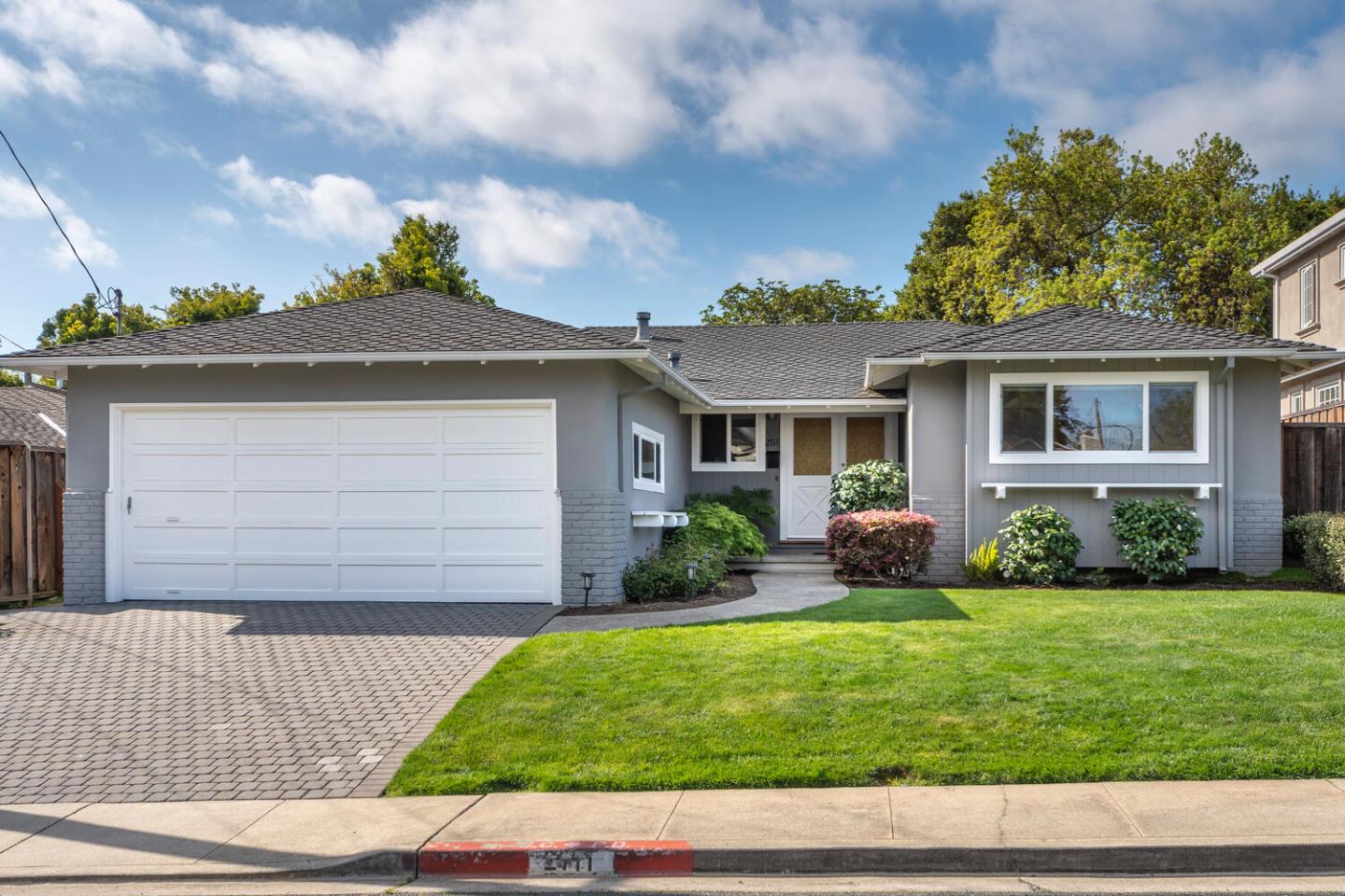 Neighborhood Neighborhood-19