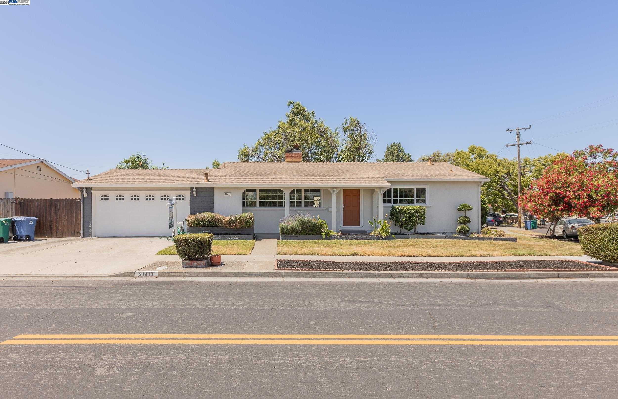 Neighborhood Neighborhood-39