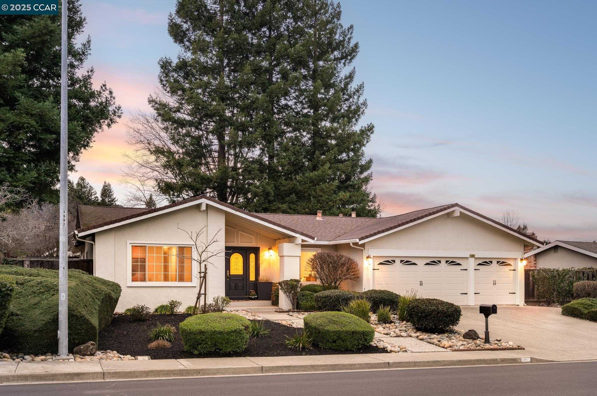 Neighborhood Neighborhood-23