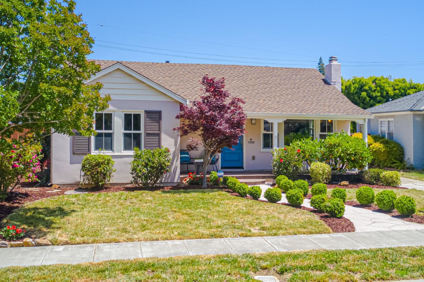 Neighborhood Neighborhood-31