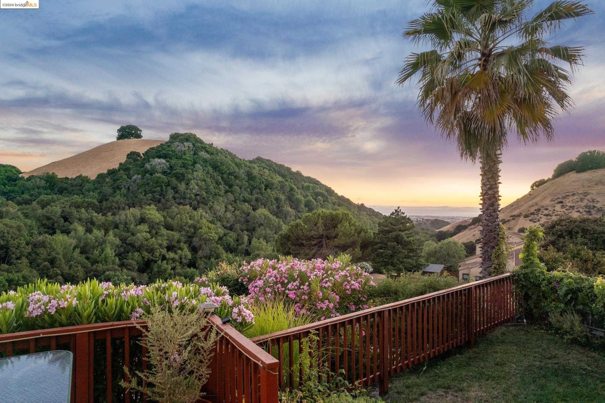 Neighborhood Neighborhood-56