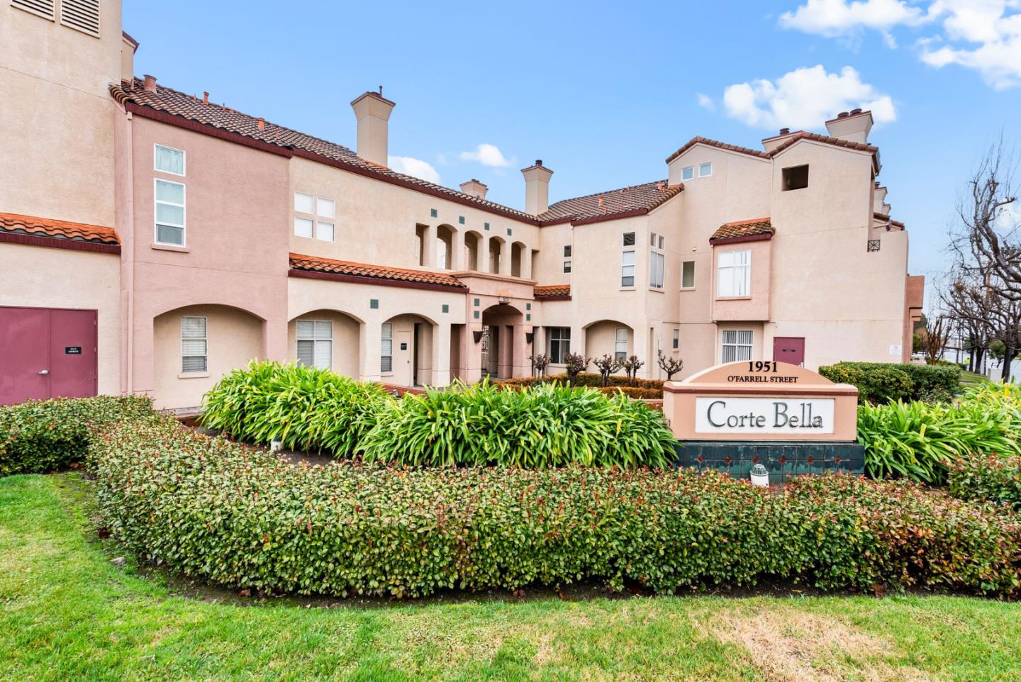 Neighborhood Neighborhood-45