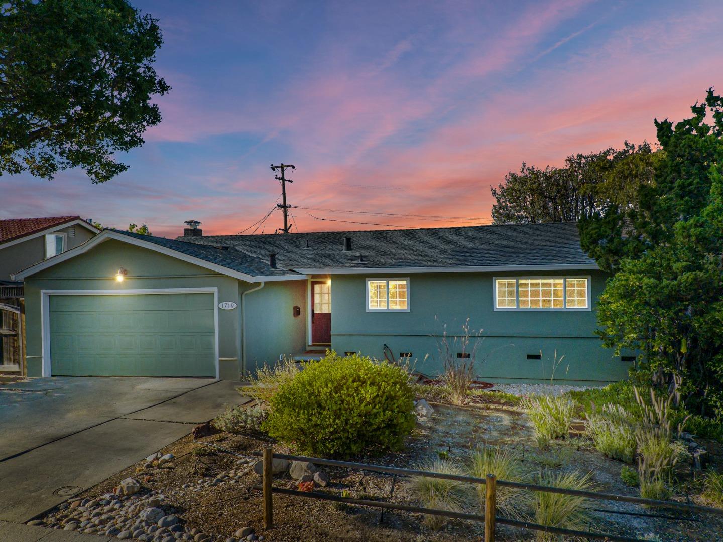 Neighborhood Neighborhood-38