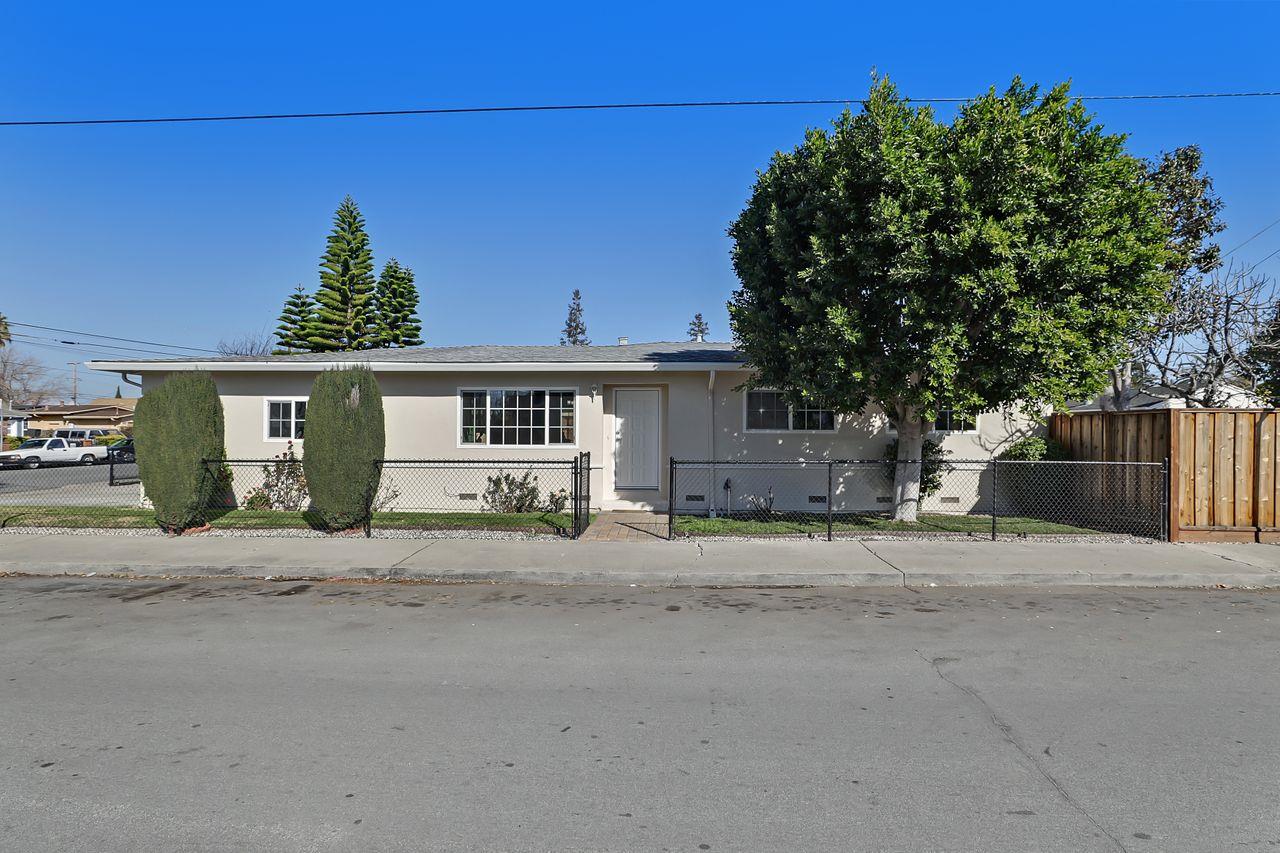 Neighborhood Neighborhood-42