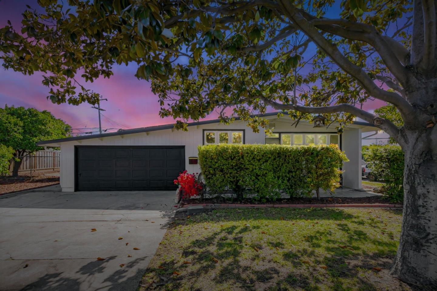 Neighborhood-1