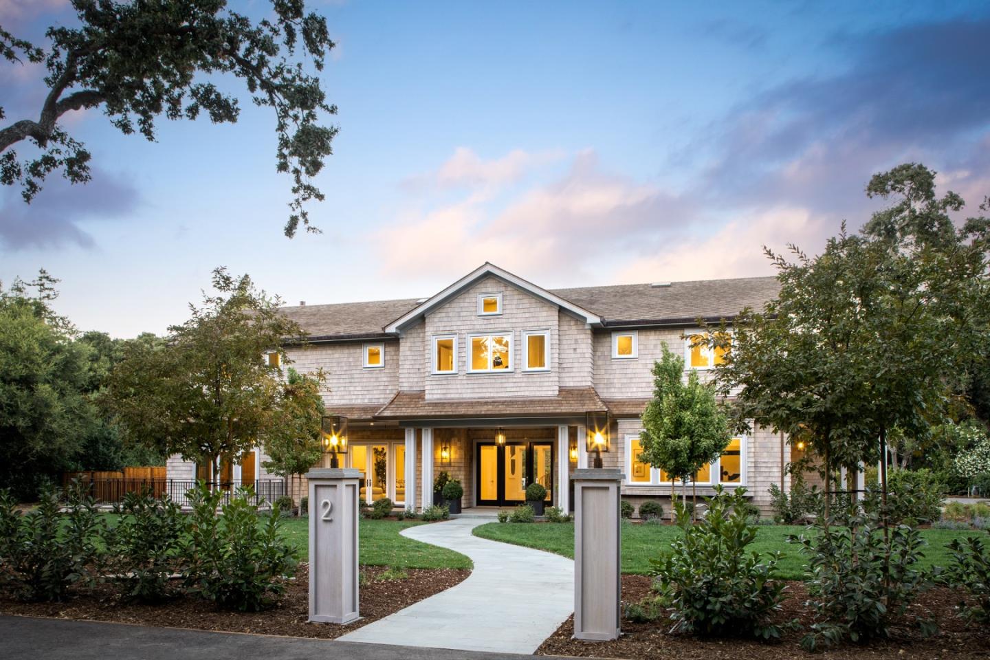 Neighborhood Neighborhood-38