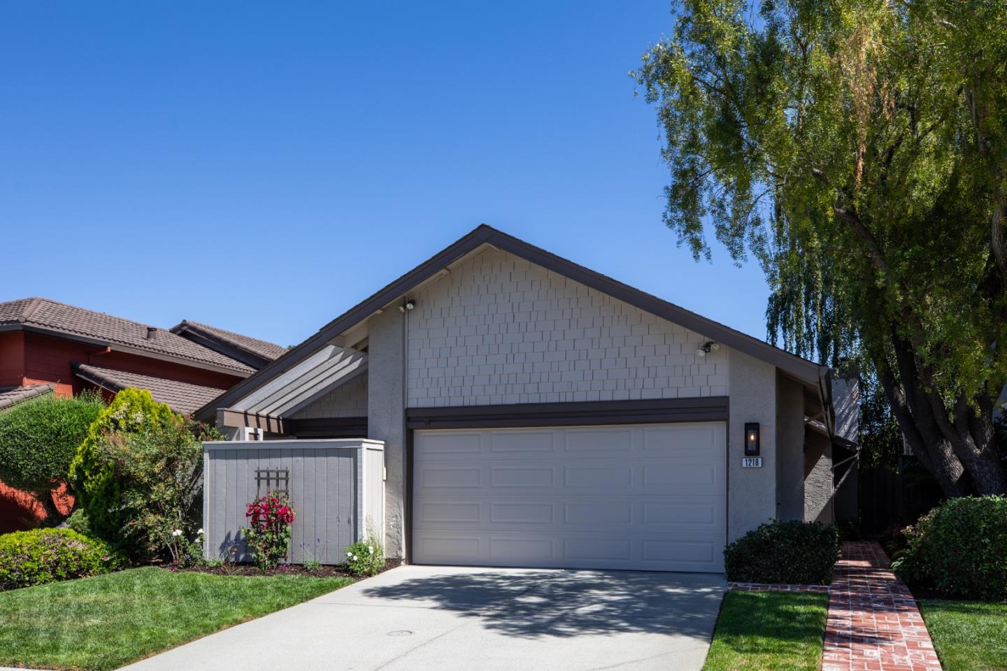 Neighborhood Neighborhood-9