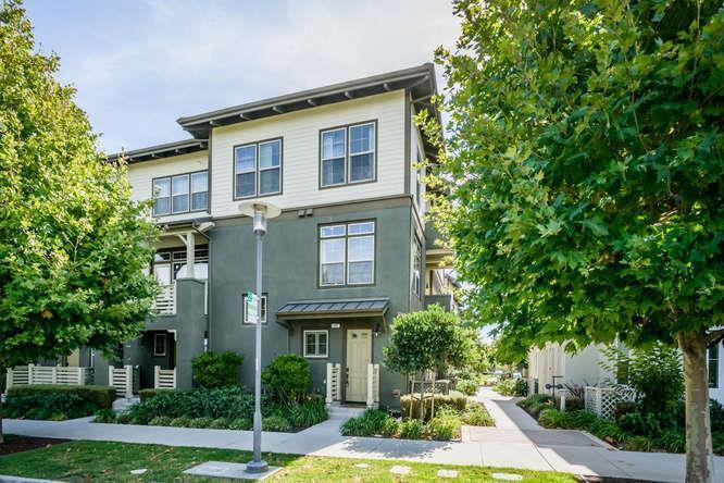 Neighborhood Neighborhood-18