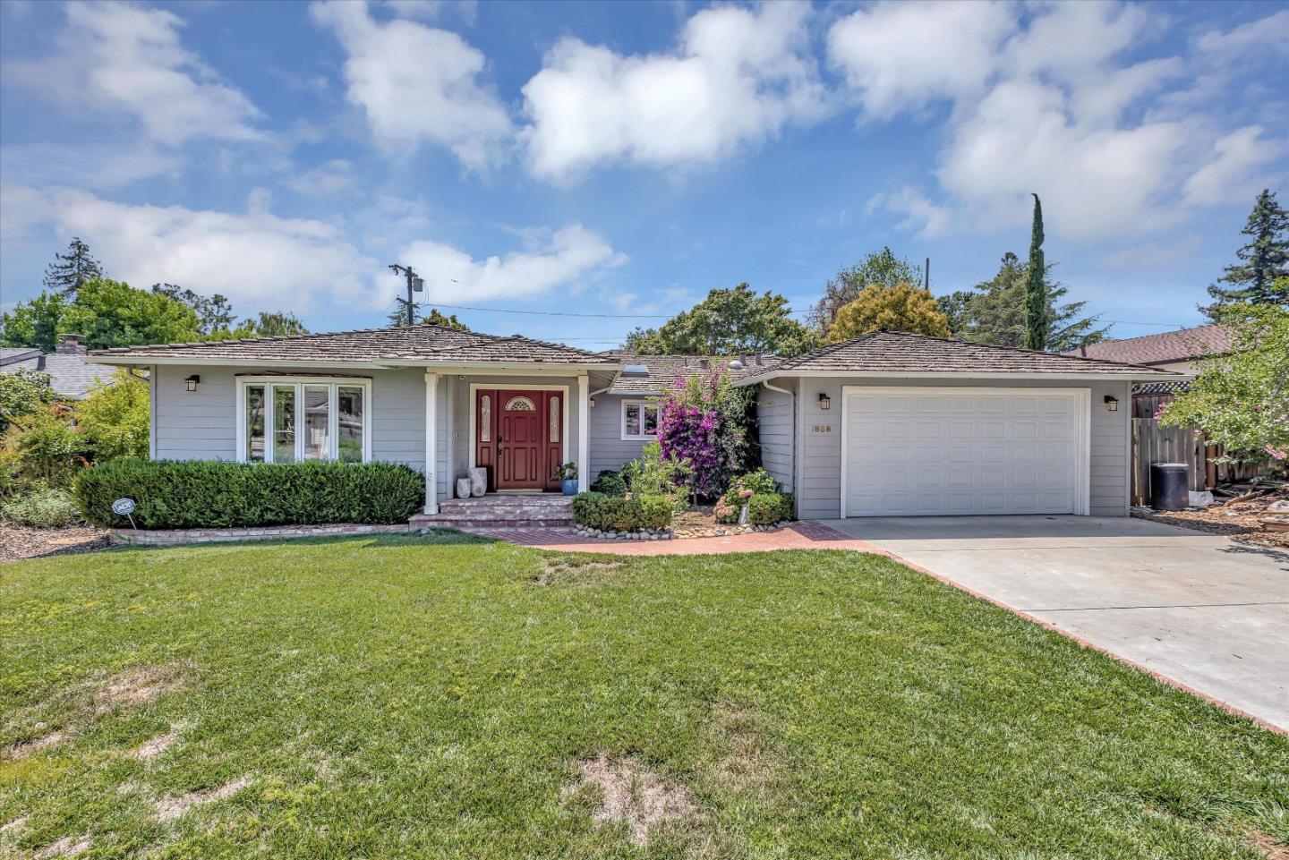 Neighborhood Neighborhood-9