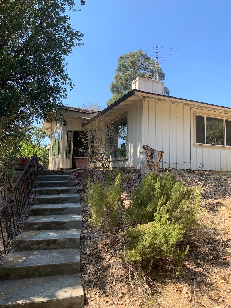 Neighborhood Neighborhood-66