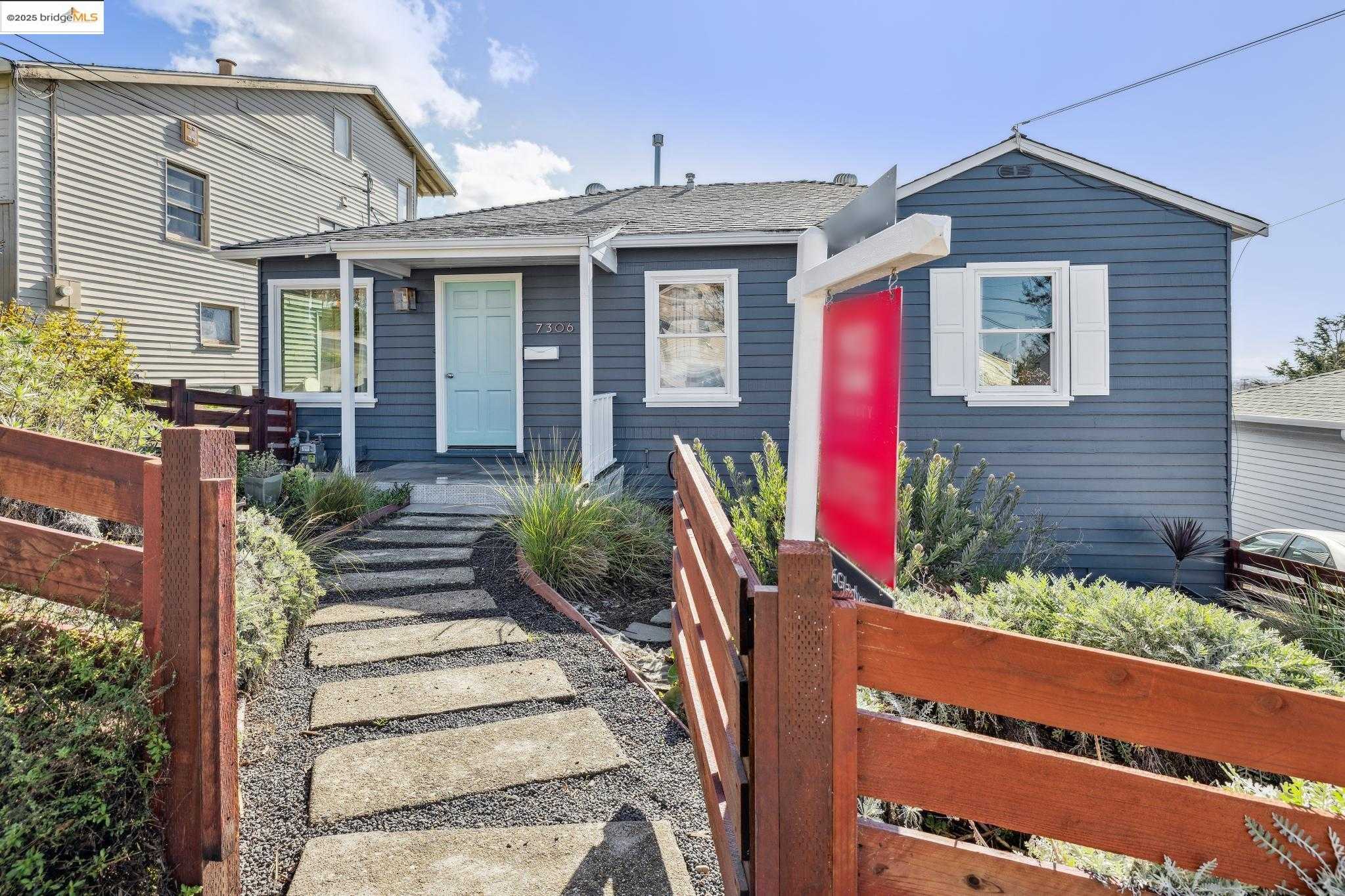 Neighborhood Neighborhood-18