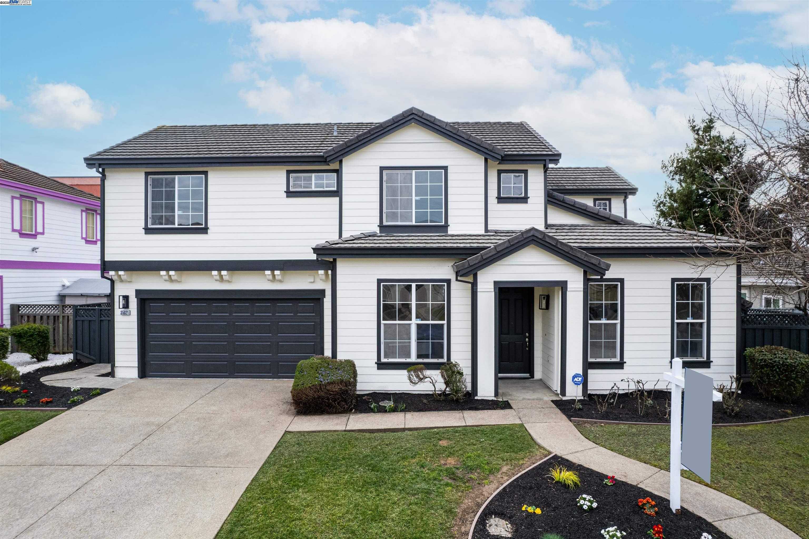 Neighborhood Neighborhood-1