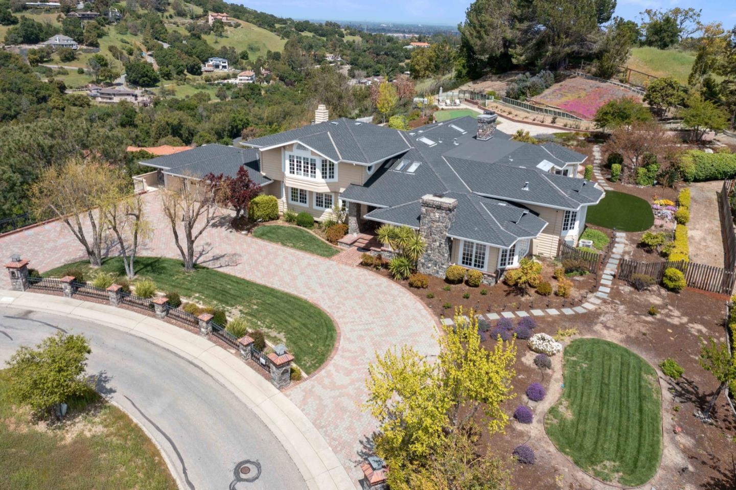 Neighborhood Neighborhood-2