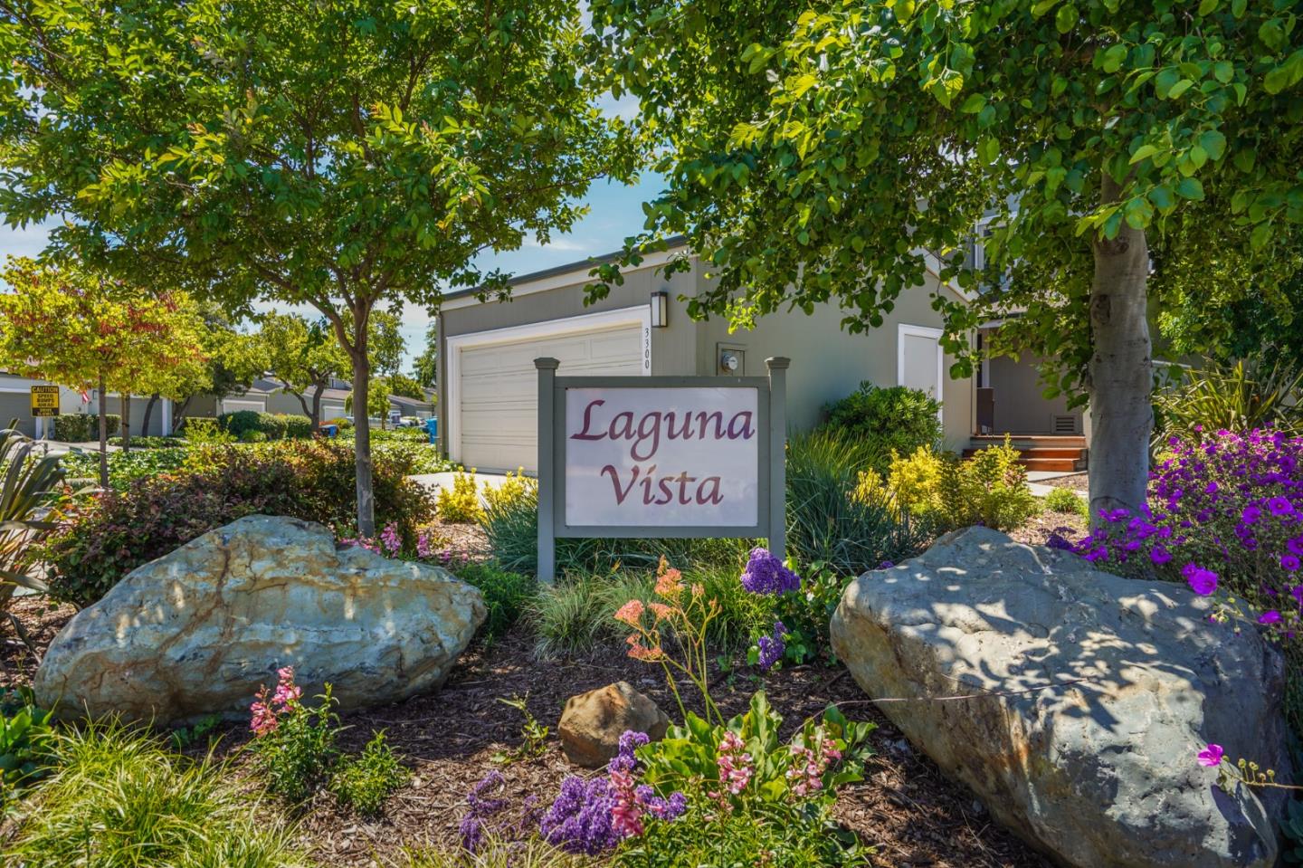 Neighborhood Neighborhood-28