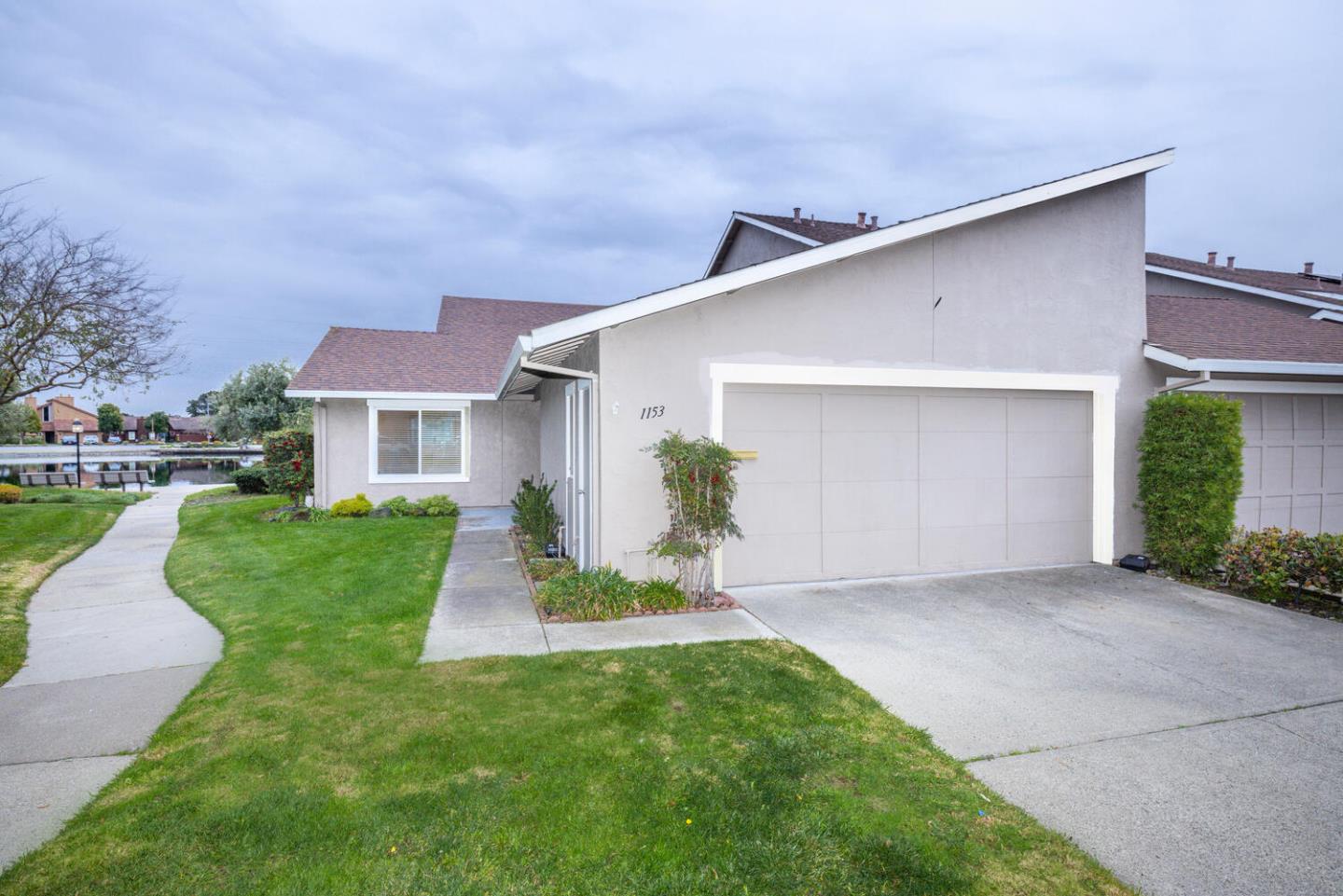 Neighborhood Neighborhood-18