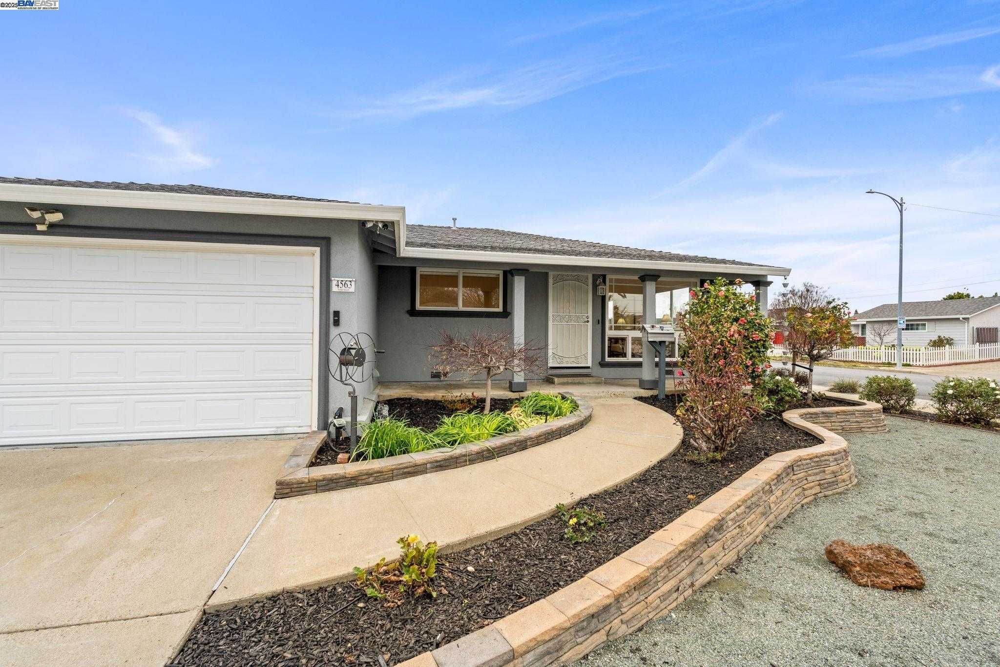 Neighborhood Neighborhood-21